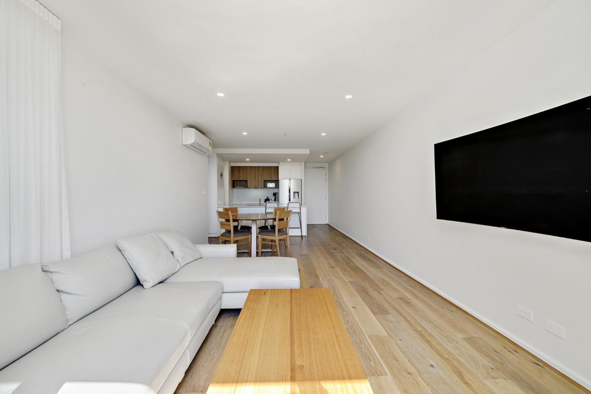 Modern 1-Bed Apartment With Parking, Pool And Gym Phillip Екстер'єр фото